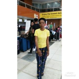 Meet your Posher, Abiola